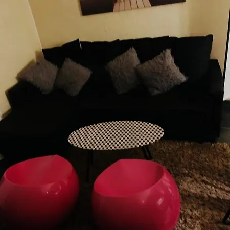 T2 Avec Clim Et Vue Laterale Sur Avec Acces Piscine Privee Apartman *
