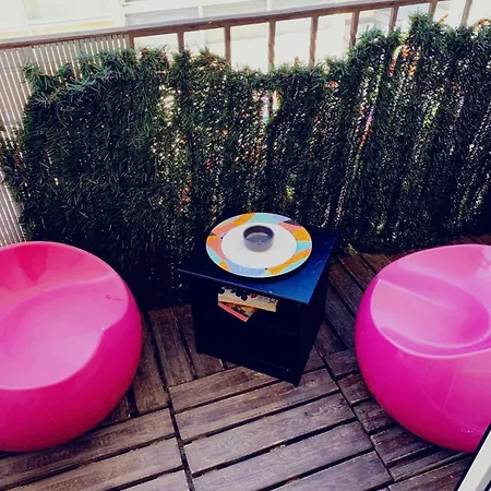 Apartman T2 Avec Clim Et Vue Laterale Sur Avec Acces Piscine Privee